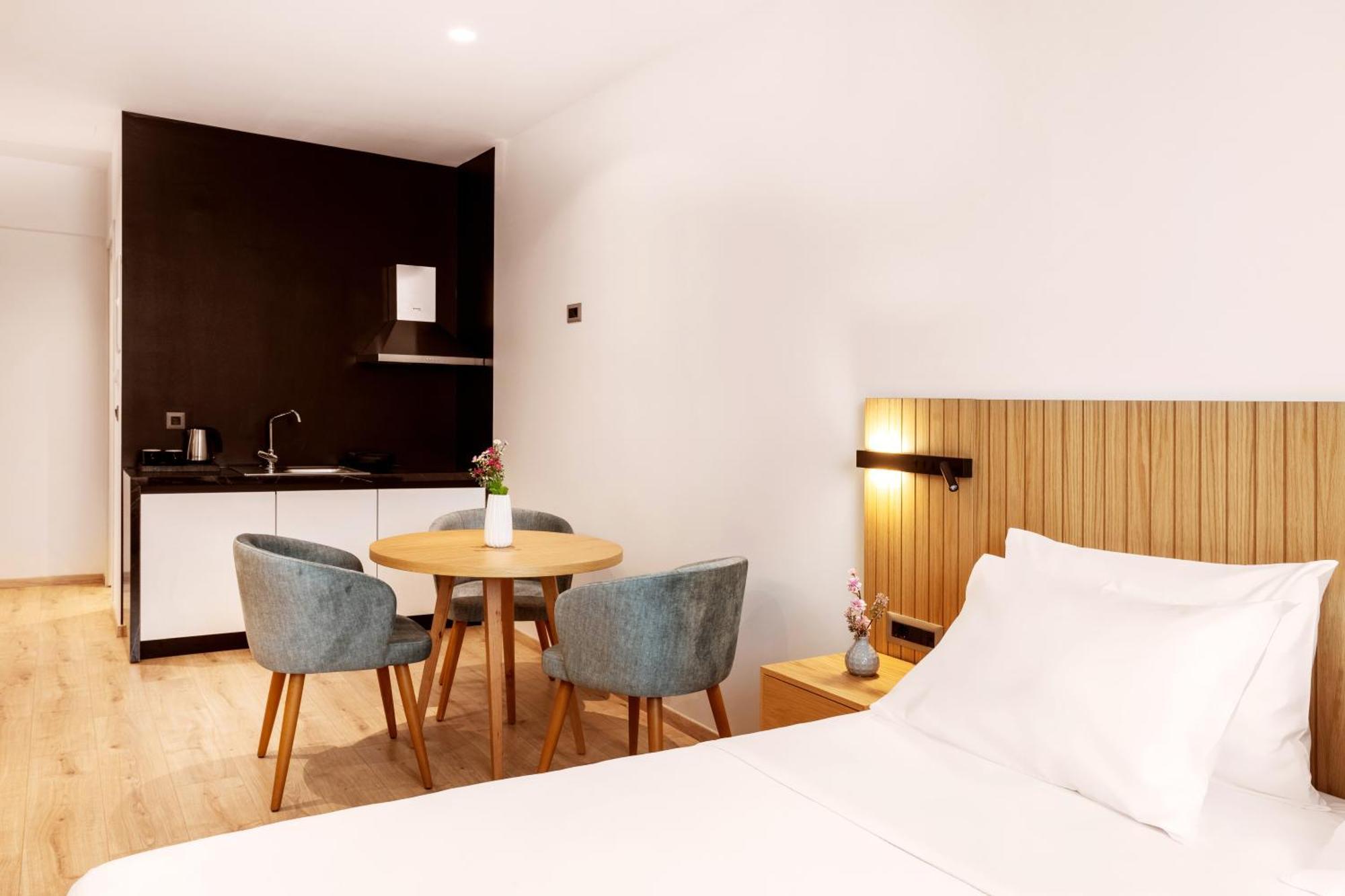 Days City Suites אתונה מראה חיצוני תמונה